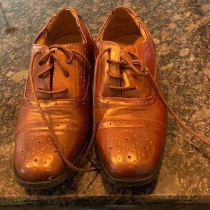 Boys brown leather shoes